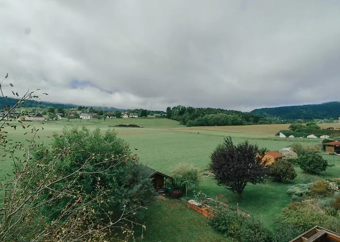 Karawankenblick רוסהג